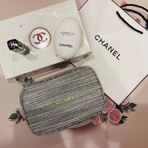 Chanel Holiday Beauty Set